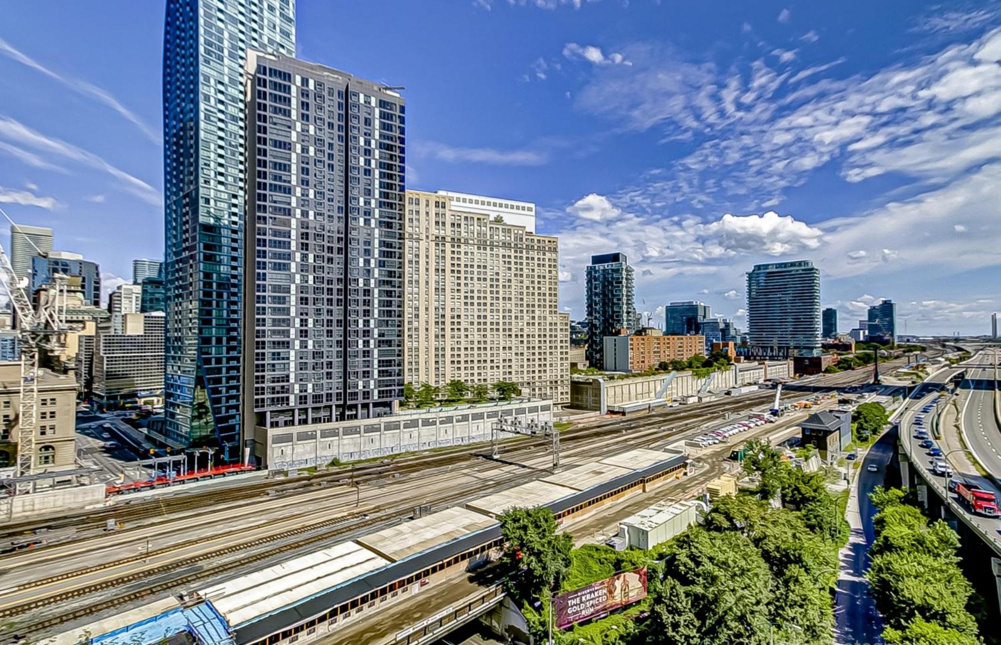 Globalstay Yonge St Condos Toronto Exteriér fotografie